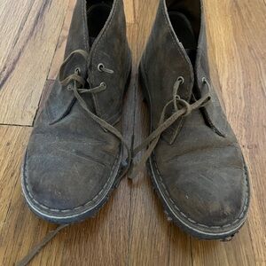Clarks Brown Chukka Boots with Crepe Sole